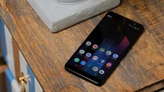 Обзор HTC U11+ (отменённый Pixel 2 XL)